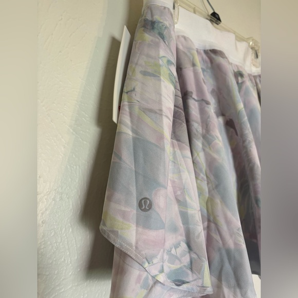 Lululemon court rival skirt size 12 NWT - Picture 4 of 8